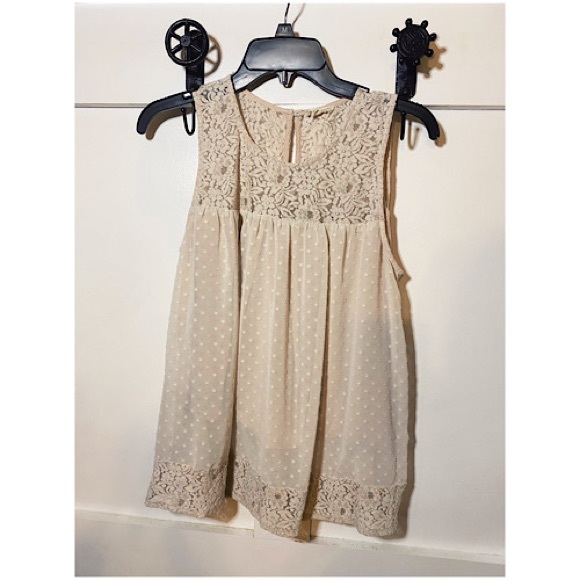 Hem & Thread Tops - Hem & Thread Lace Tank Top